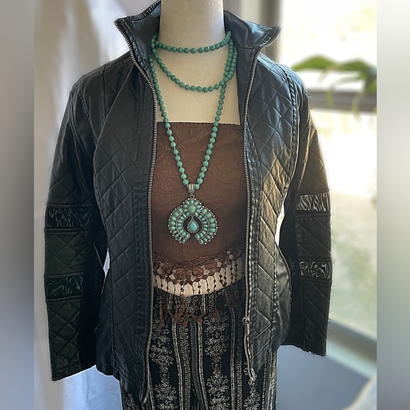 Buff bunny leather jacket - Picture 2 of 7